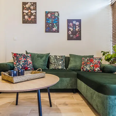דירה Echo Loft By Pro - ניאה מודאניה